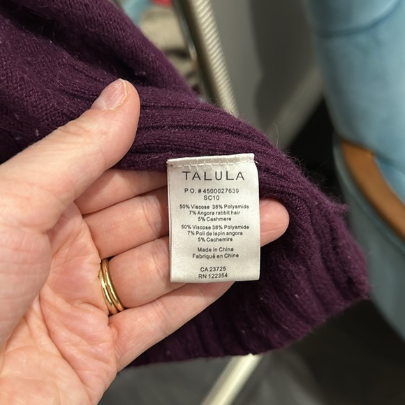 Medium Talula Aritzia Dark Purple Cardigan Angora Cashmere - Picture 5 of 5